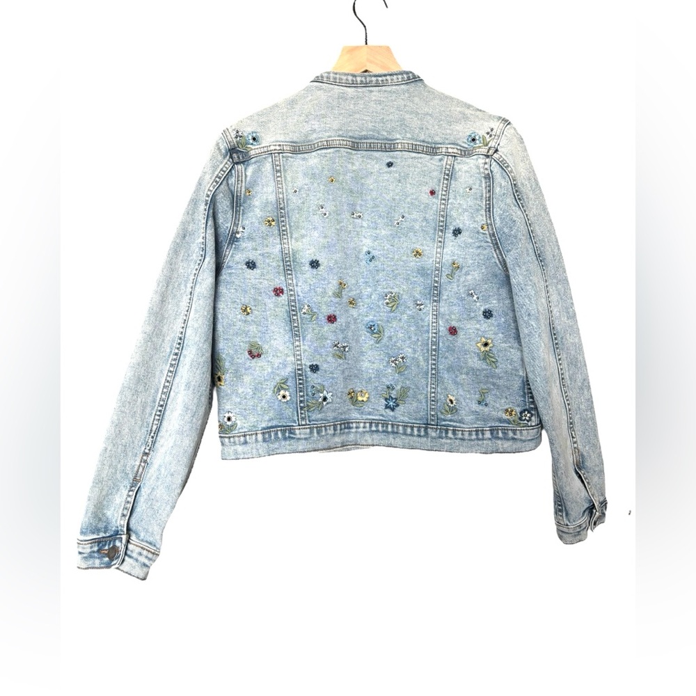Driftwood Women's Tweedle‎ Dee Floral Medium Wash Jean Jacket- Medium - Picture 6 of 10